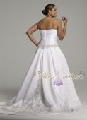 Большое свадебное платье с длинным шлейфом от Олега Кассини Style 8CT314