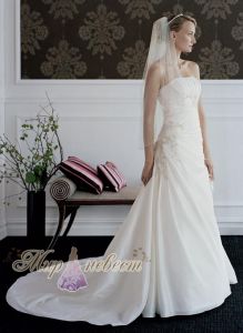 Эксклюзивное свадебное платье с длинным шлейфом Style T9579 ― Интернет магазин Мир Невест - свадебные платья и аксессуары, эксклюзивные вечерние платья