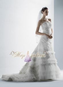 Эксклюзивное свадебное платье от Олега Кассини Style CWG352 ― Интернет магазин Мир Невест - свадебные платья и аксессуары, эксклюзивные вечерние платья