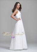 Длинное, недорогое свадебное платье Style INT1054